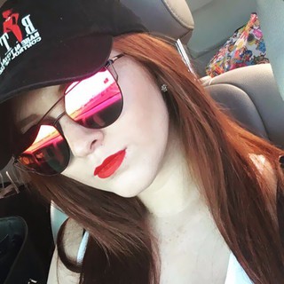 Kính mát hình mắt mèo gọng sắt
