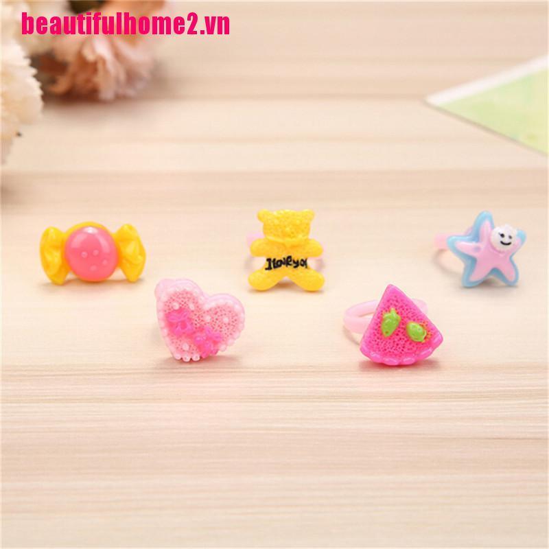 10 Nhẫn nhựa kiểu dáng hoạt hình xinh xắn đáng yêu cho bé