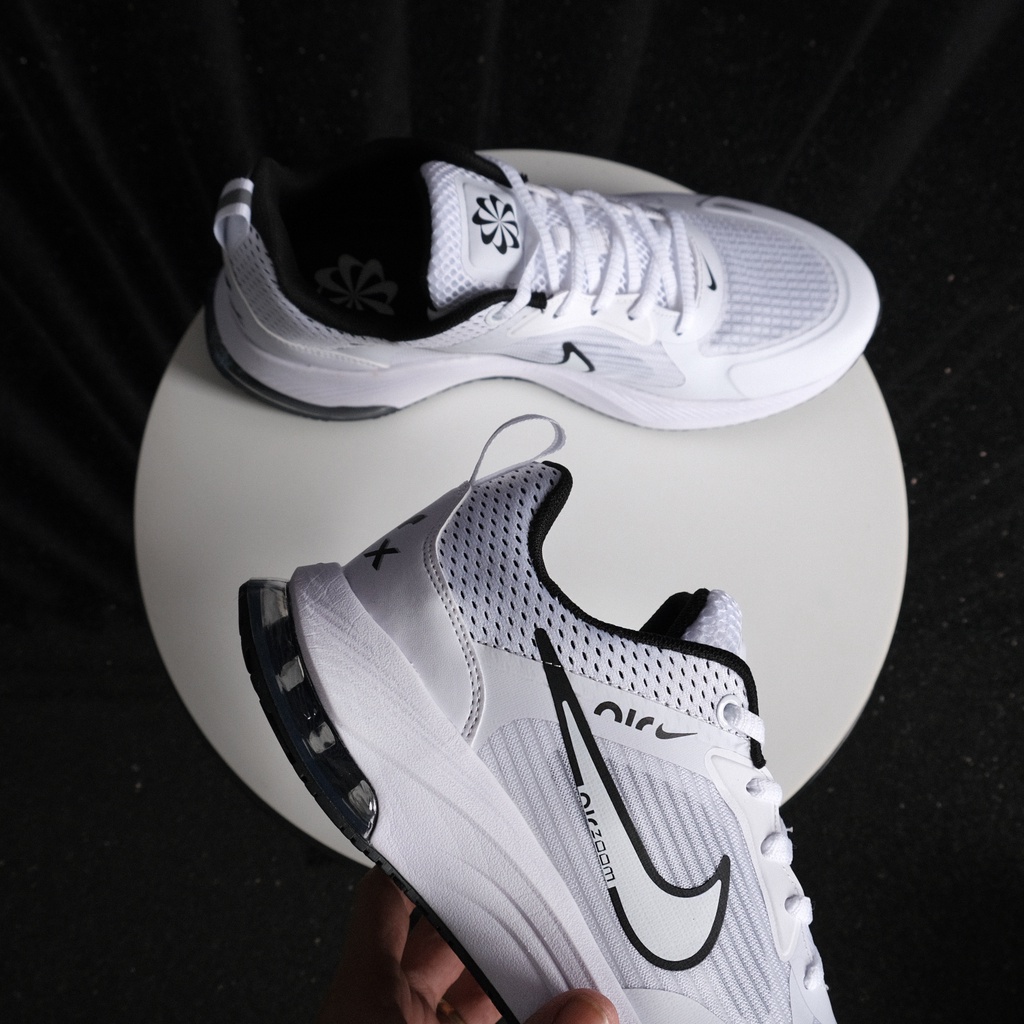 Giày Thể Thao AM 2022