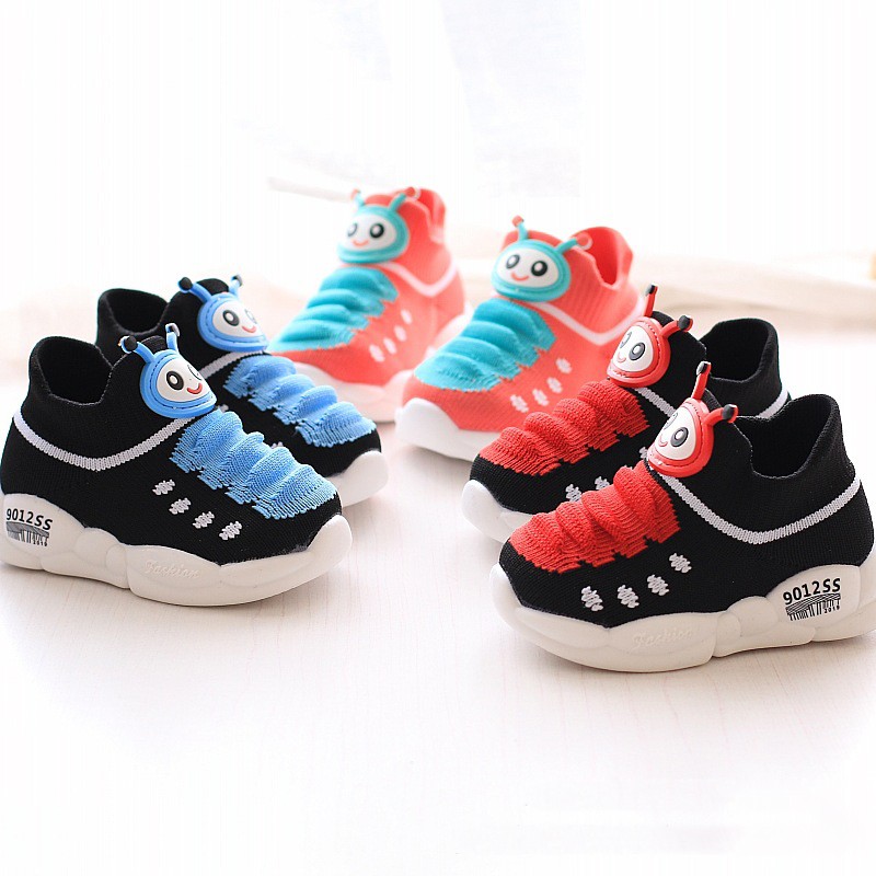 Giày lười trẻ em giày slipon cho bé trai và bé gái hình chú sâu ngộ nghĩnh