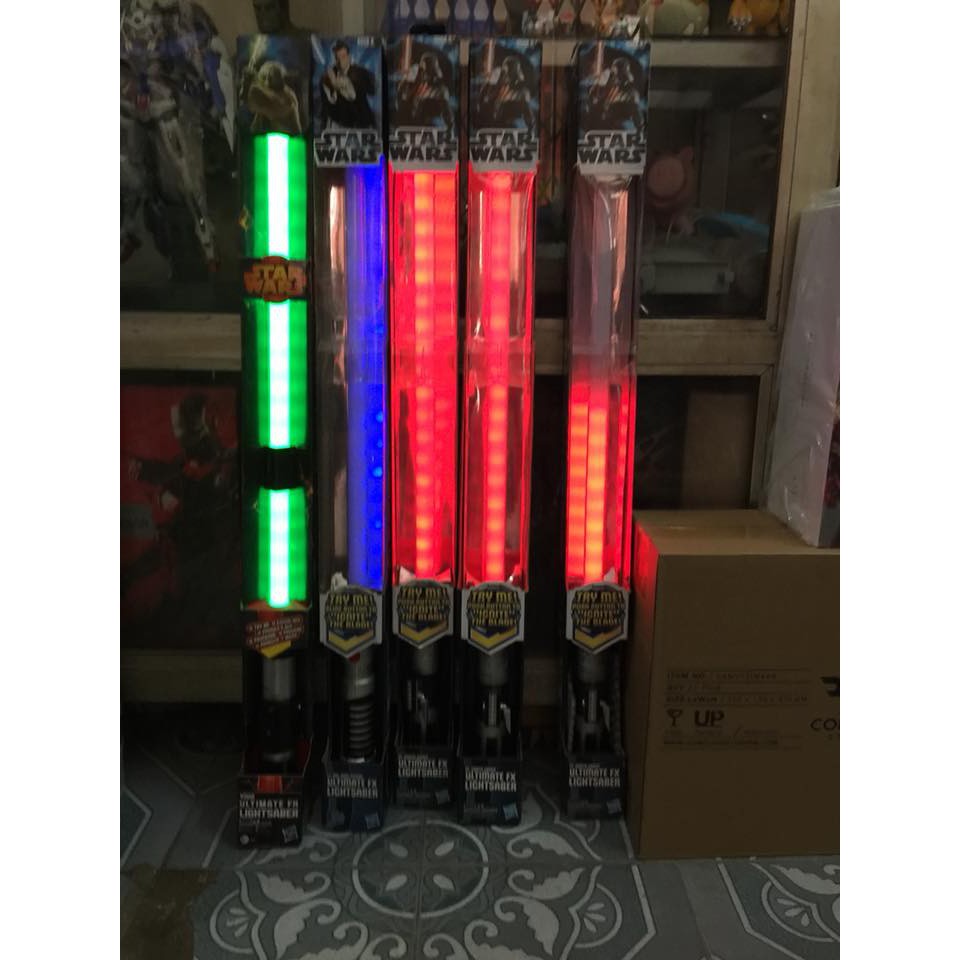 Đồ chơi Light saber Star Wars Ultimate FX