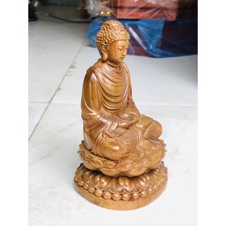 Tượng Phật thích ca gỗ bách xanh