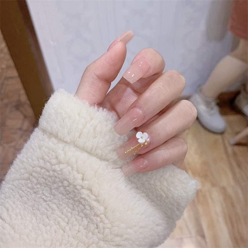 Mẫu móng hot hit nhà e về nha chị em 💅💅