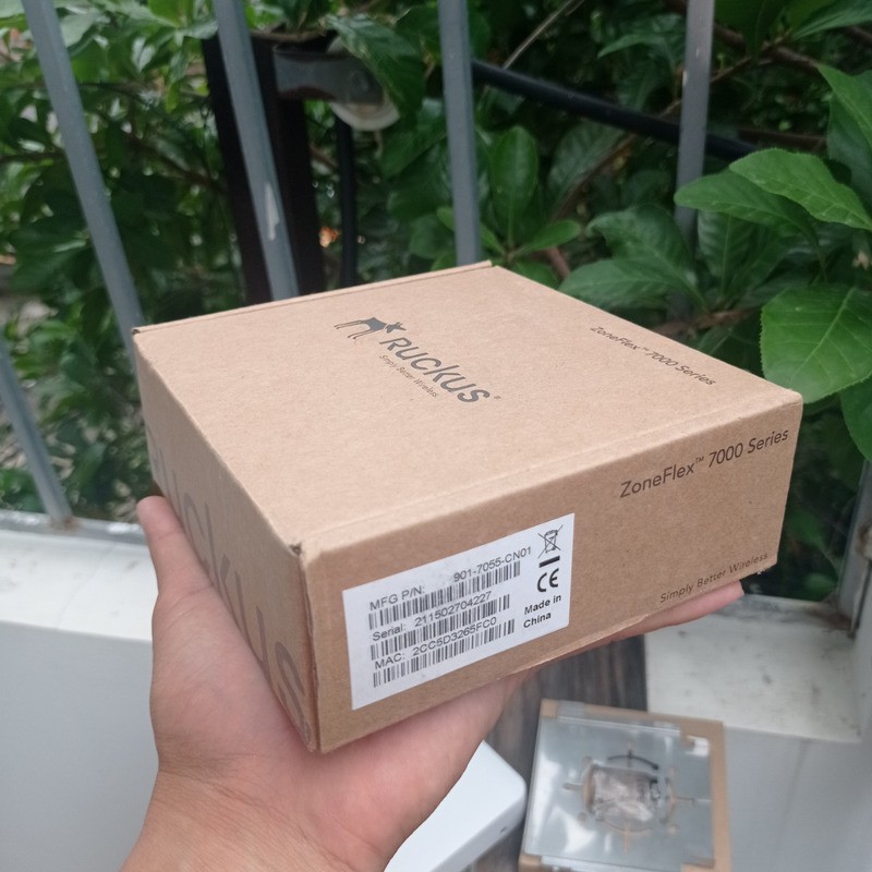 Bộ Phát Wifi Chuyên Dụng Ruckus 7055-Hàng Mới Full Box Chính Hãng