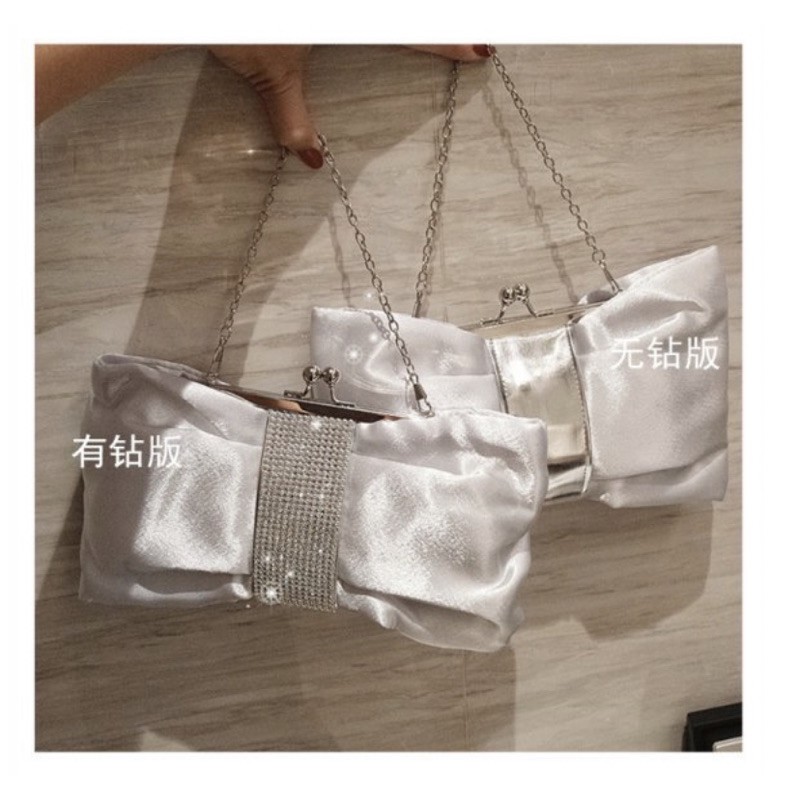 Clutch ví đính đá sang chảnh
