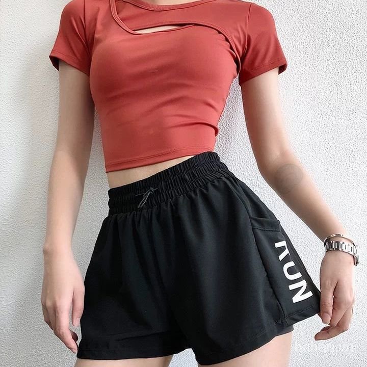Quần short thể thao mềm mại độ đàn hồi tốt chống lộ cho nữ tập gym yoga | BigBuy360 - bigbuy360.vn
