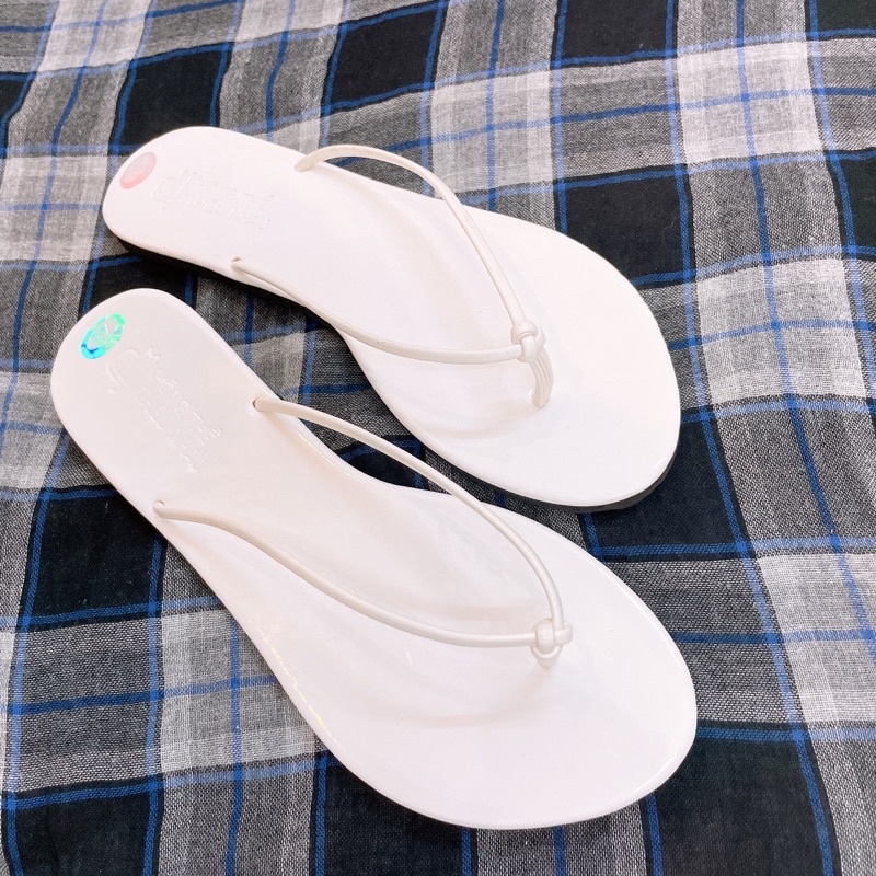 Kẹp dây mảnh màu trắng siêu bền chắc