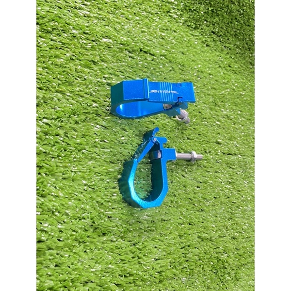 Móc nhôm gạt màu đôi