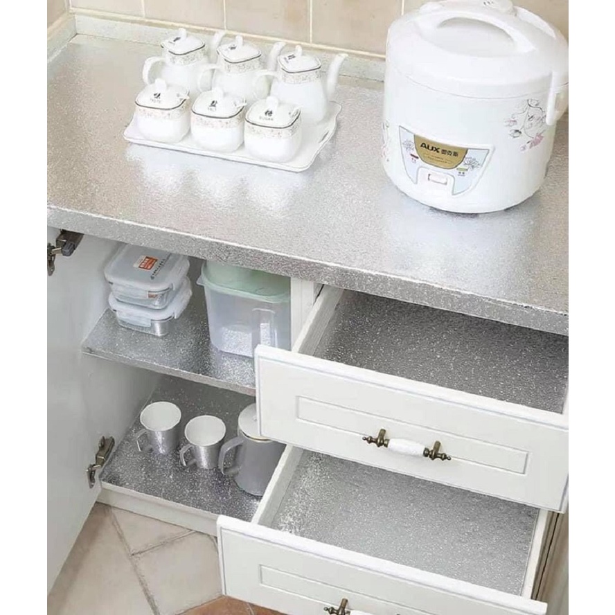 Cuộn Decal - Giấy Bạc Dán Bếp Cách Nhiệt Chống Thấm Chống Bám Bẩn Bền Dai