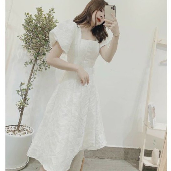 Đầm Gấm Đỏ ⚡️FREESHIP⚡️ Cổ Vuông Dáng Xòe Nơ Lưng | BigBuy360 - bigbuy360.vn