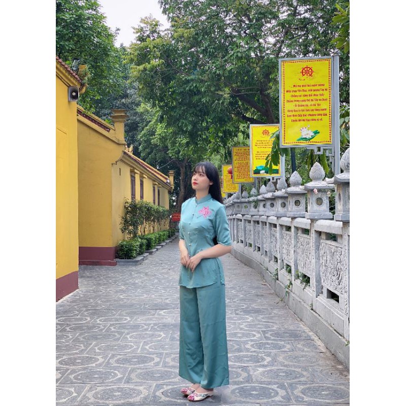 Đồ đi lễ chùa màu xanh mint