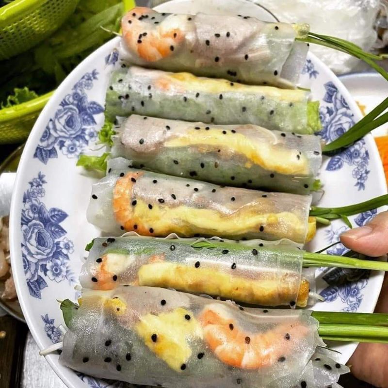 Bánh tráng gạo mè đen Đặc sản Phan Rang