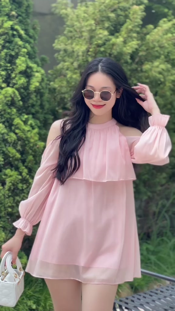 Váy đi biển trễ vai phối nhún kẻ điệu đà, Đầm cổ yếm 2 tầng tiểu thư dễ thương dáng babydoll kiểu hàn form basic | BigBuy360 - bigbuy360.vn