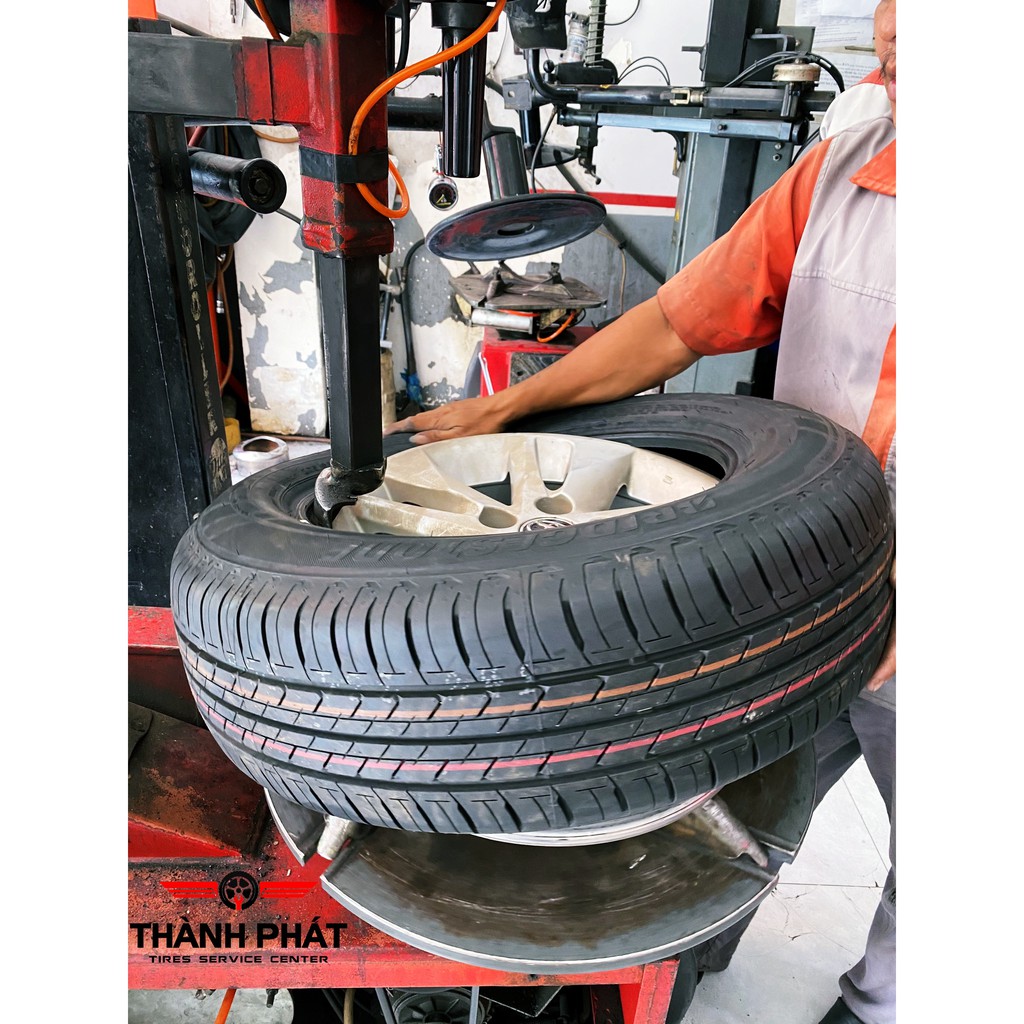 Vỏ xe ô tô Bridgestone 205/65R16 Innova 2017+