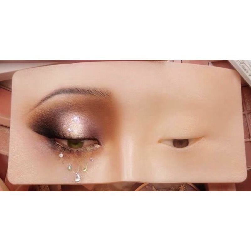 mặt nạ make up kèm chai tẩy ( học trang điểm)