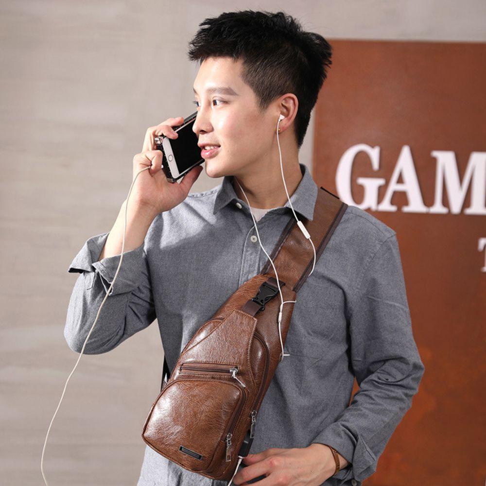 Túi Đeo Chéo Ngực Bằng Da Chống Trộm Có Cổng Sạc USB Độc Đáo