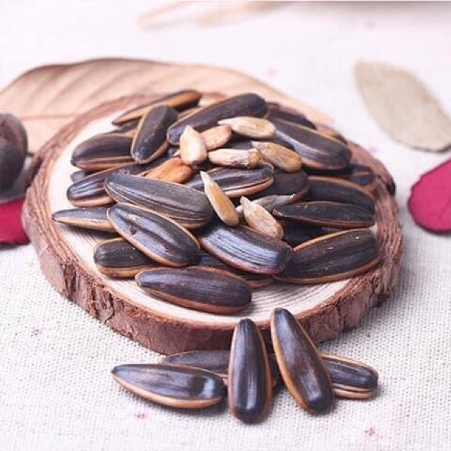 HCM - HƯỚNG DƯƠNG TẨM VỊ gói 500gr | BigBuy360 - bigbuy360.vn