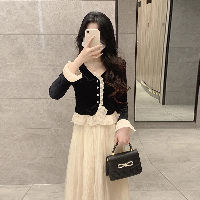 Áo Kiểu Ngắn Phối Ren Màu Tương Phản Chất Lượng Cao Thời Trang Mùa Thu Cho Nữ