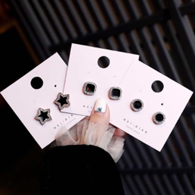 Bông Tai Màu Đen Đơn Giản Phong Cách Hàn Quốc Thời Trang