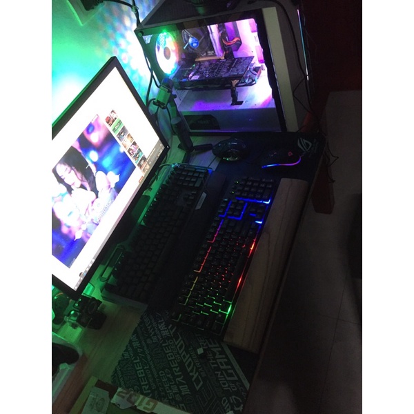 bàn phím giả cơ kèm chuột led RGB kemf kê tay giá rẻ