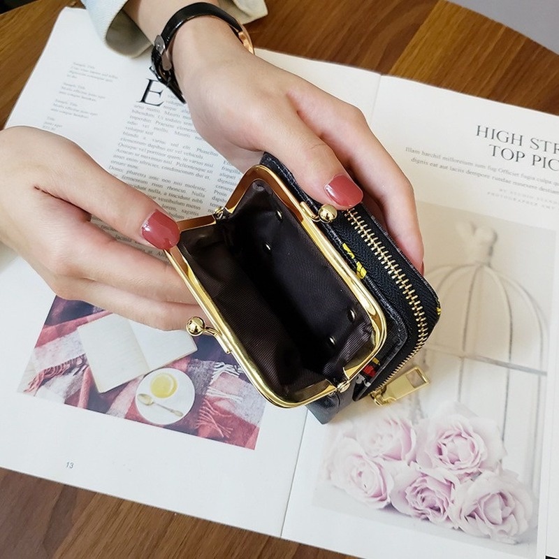 Ví Đựng Thẻ / Tiền Xu Có Khóa Kéo Họa Tiết Hoạt Hình Dễ Thương