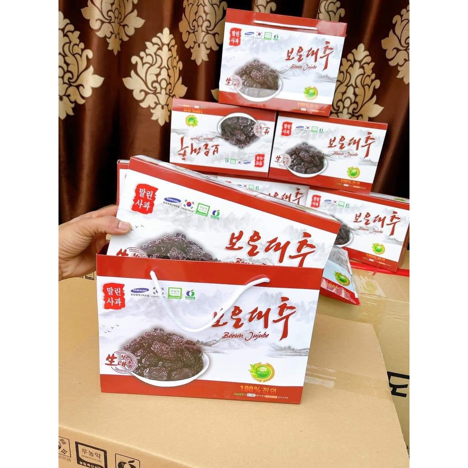 Táo đen Hàn Quốc hôp 1kg loại đủ có túi có hộp đẹp