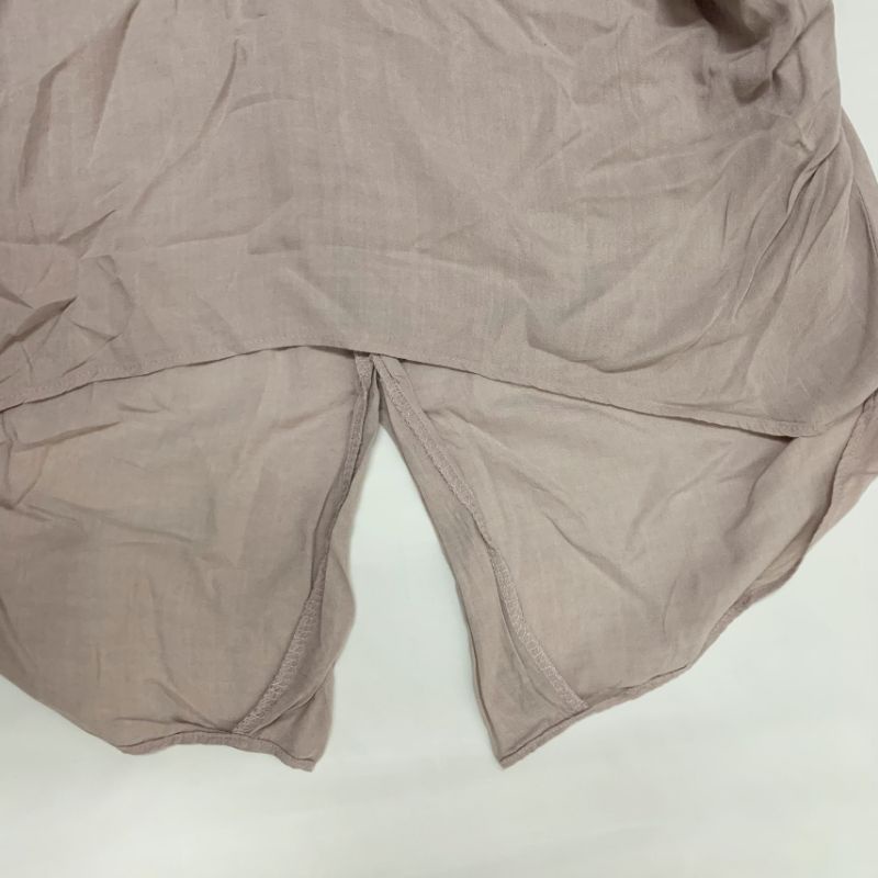 Áo sơ mi tay cánh dơi vạt đuôi tôm form rộng chất đũi mịn siêu mát