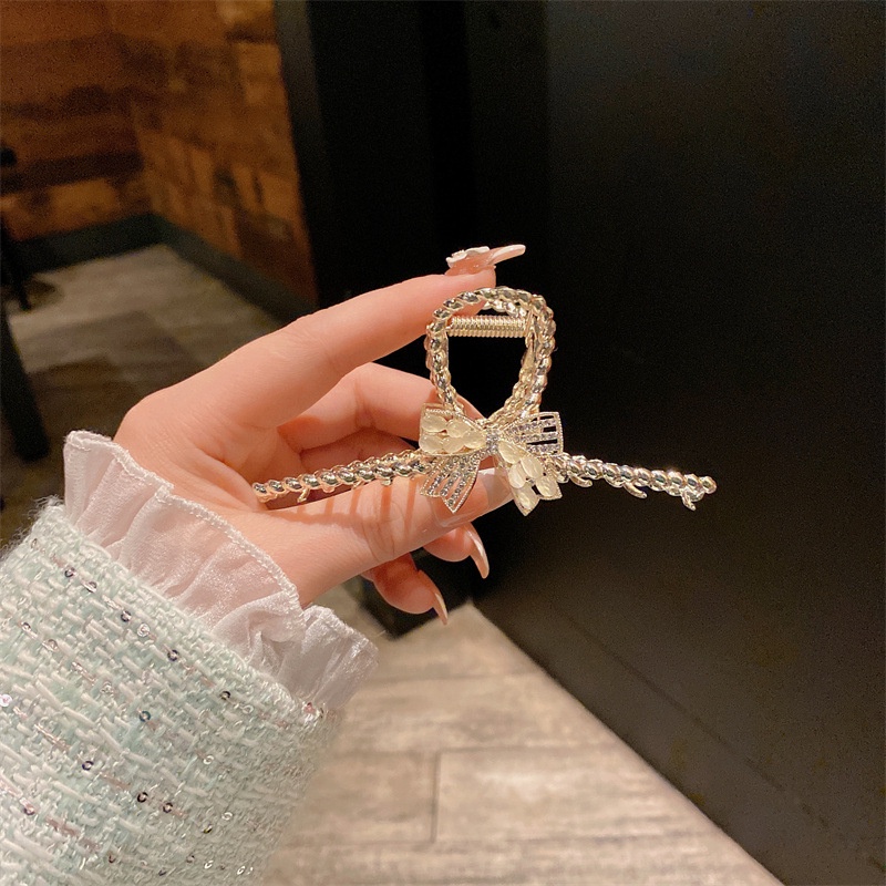 Kẹp Tóc Hình Nơ Đính Đá Kim Cương Toàn Bộ