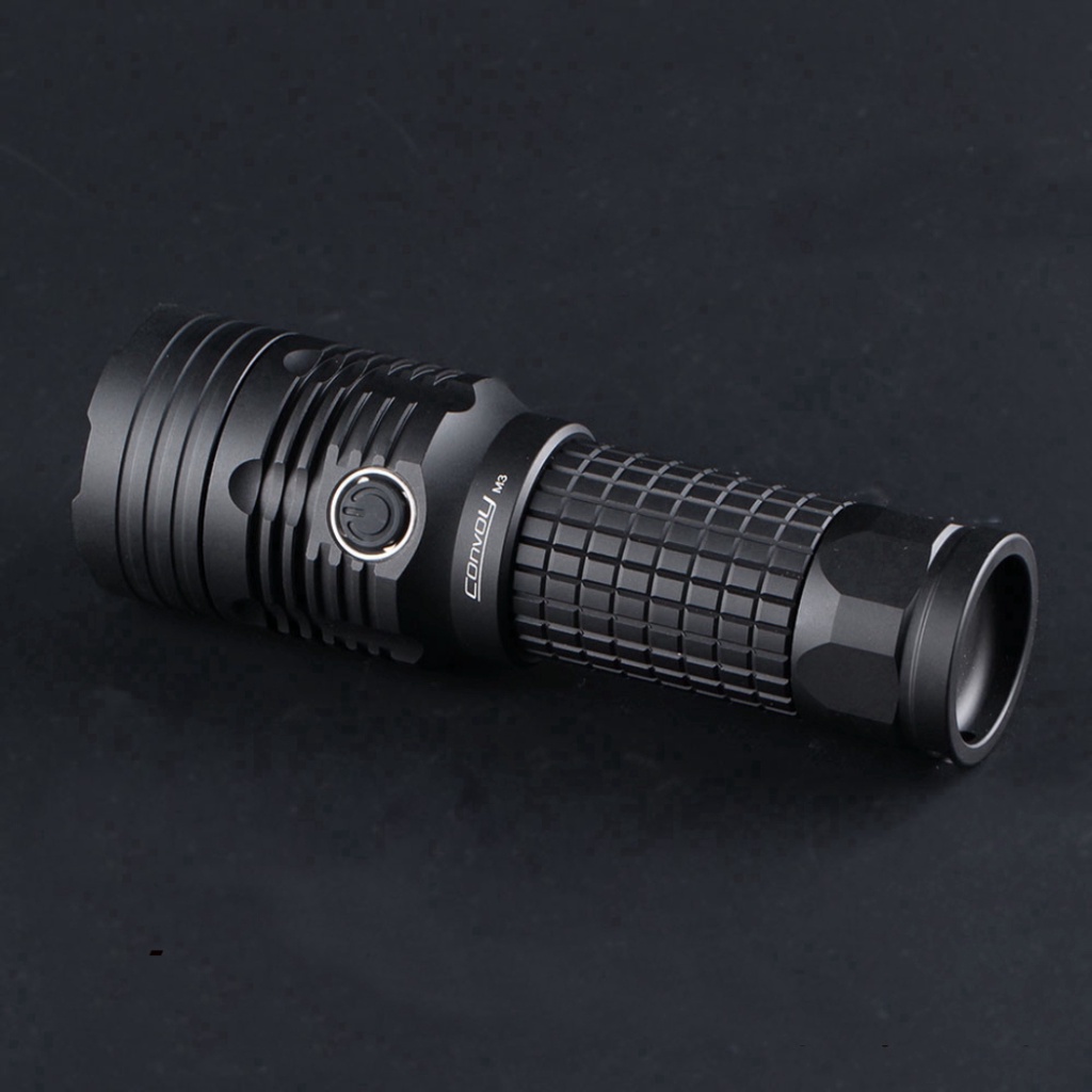 Đèn pin Convoy M3 xhp70.2 4300lm có nhiệt độ cao siêu sáng