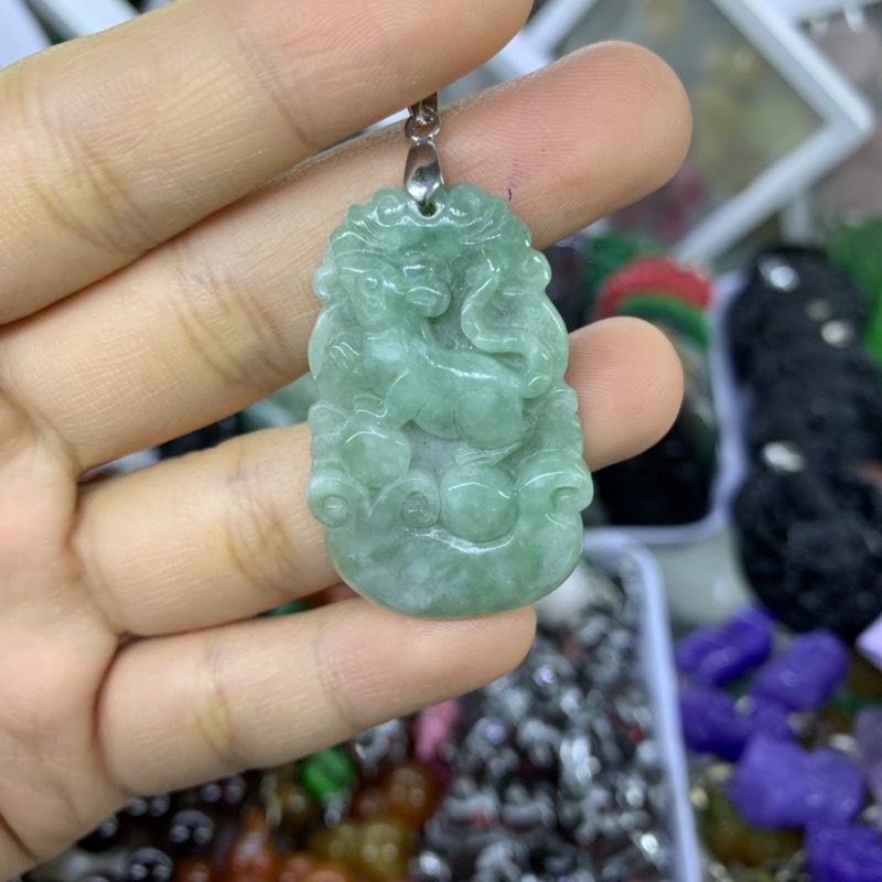 Mặt Dây Chuyền Con Giáp Đá Ngọc Phỉ Thuý Có Tặng Kèm Dây Đeo