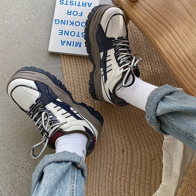 Giày sneaker ulzzang đế cao cá tính