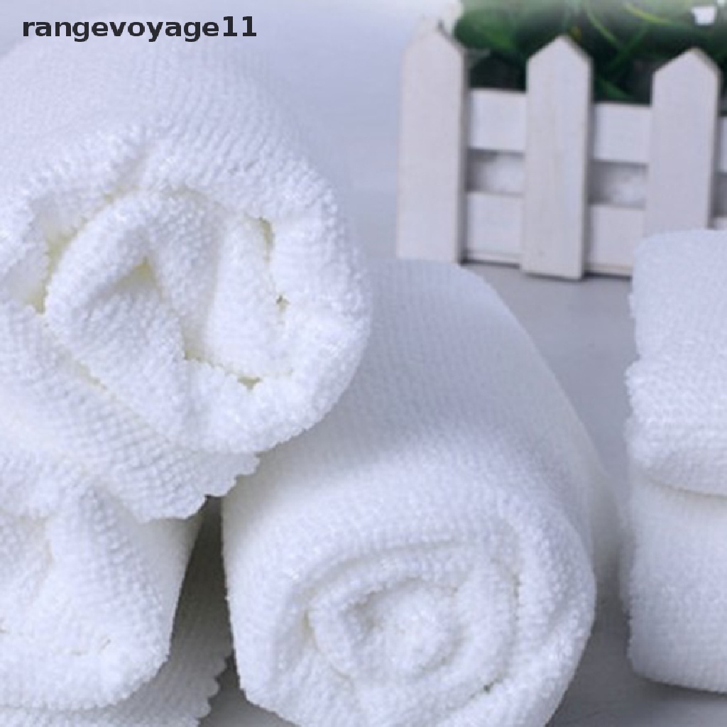 1 Khăn Bông Massage Chân Màu Trắng