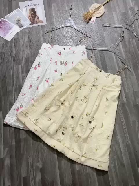 Đầm suông babydoll 2 dây xích, váy 2 lớp dự tiệc hoa nhí mùa hè G11 | BigBuy360 - bigbuy360.vn