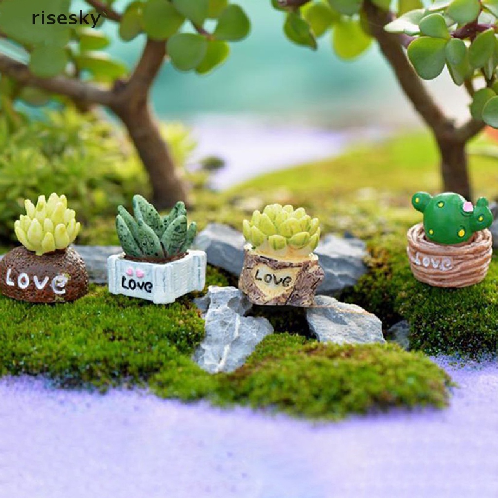 Chậu Cây Xương Rồng Mini Nhân Tạo Sống Động Dùng Trang Trí Tiểu Cảnh ♨Trên đó