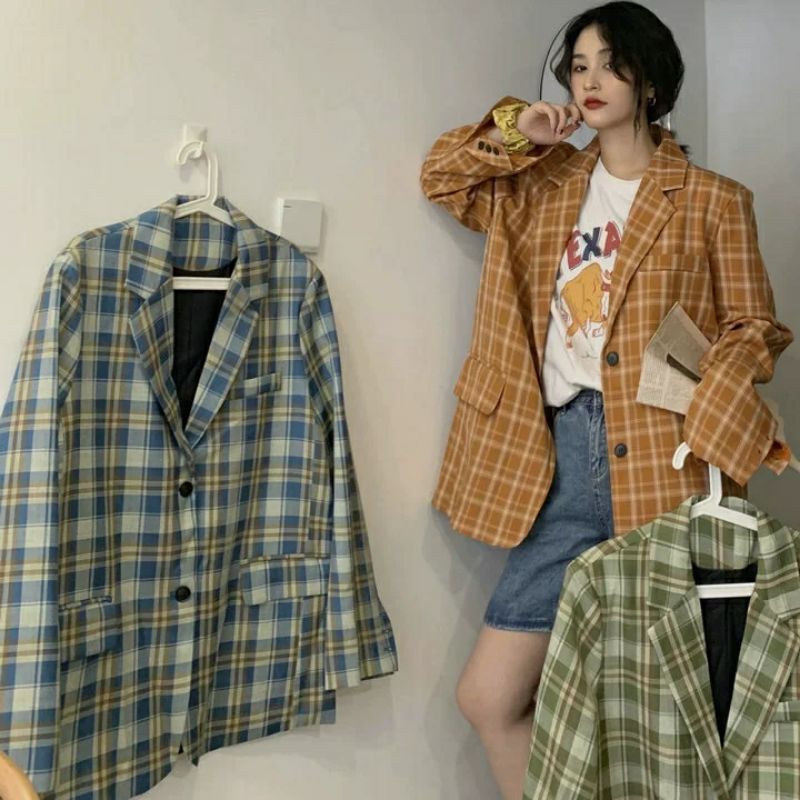 Áo blazer kẻ caro xinh xắn