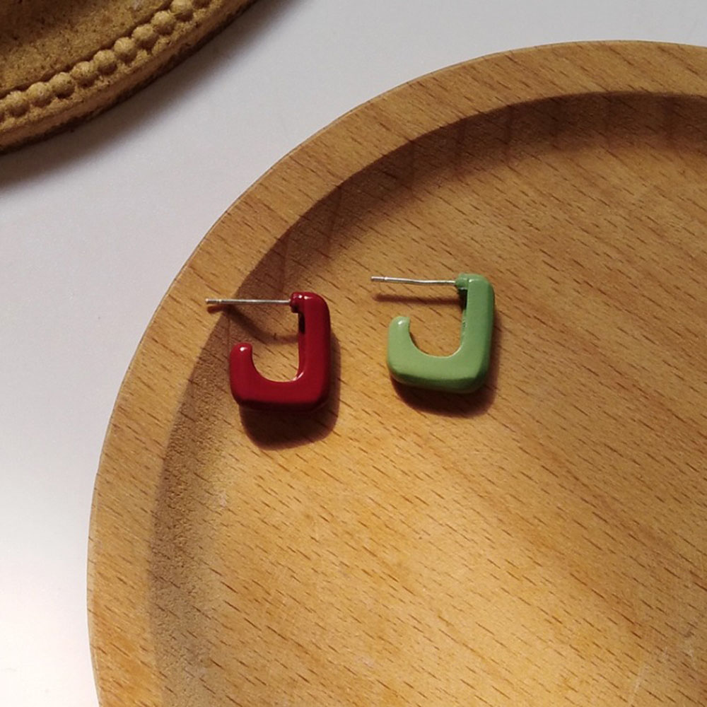 Khuyên Tai Nữ Trang Tạo Hình Độc Đáo