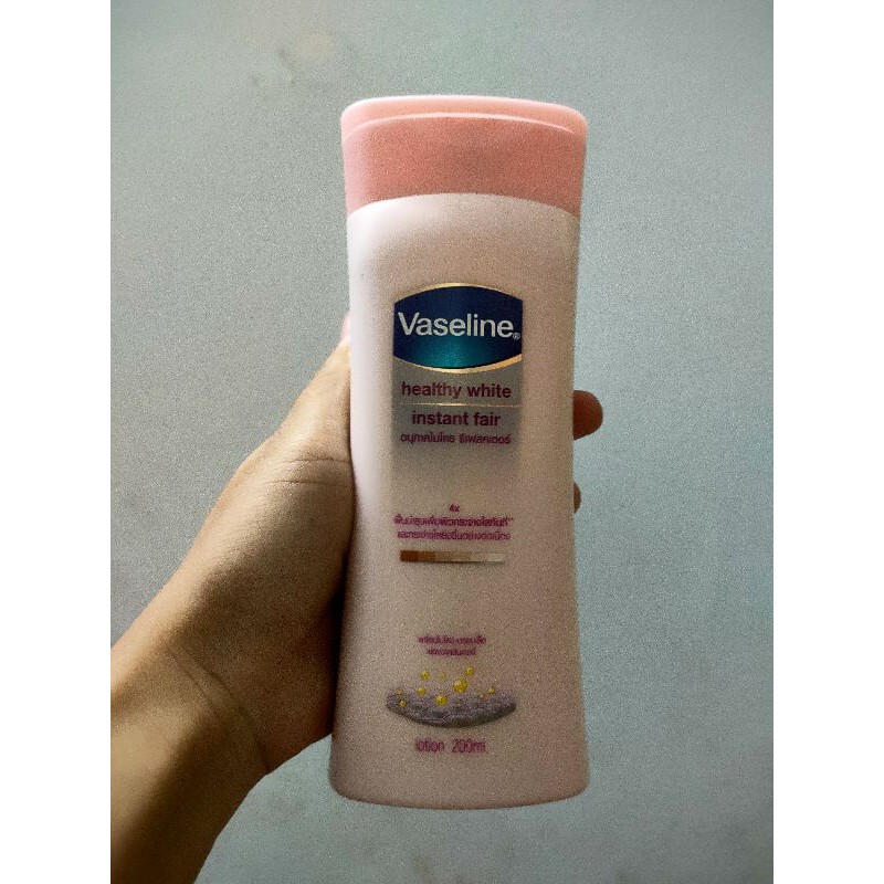 Sữa Dưỡng Thể Trắng Da Tức Thì Vaseline Instant Fair - 21119402 (200ml)