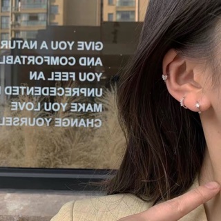 Khuyên tai tròn đính đá