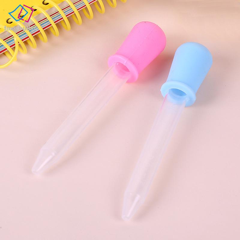 Dụng cụ bơm nhỏ giọt uống thuốc cho bé