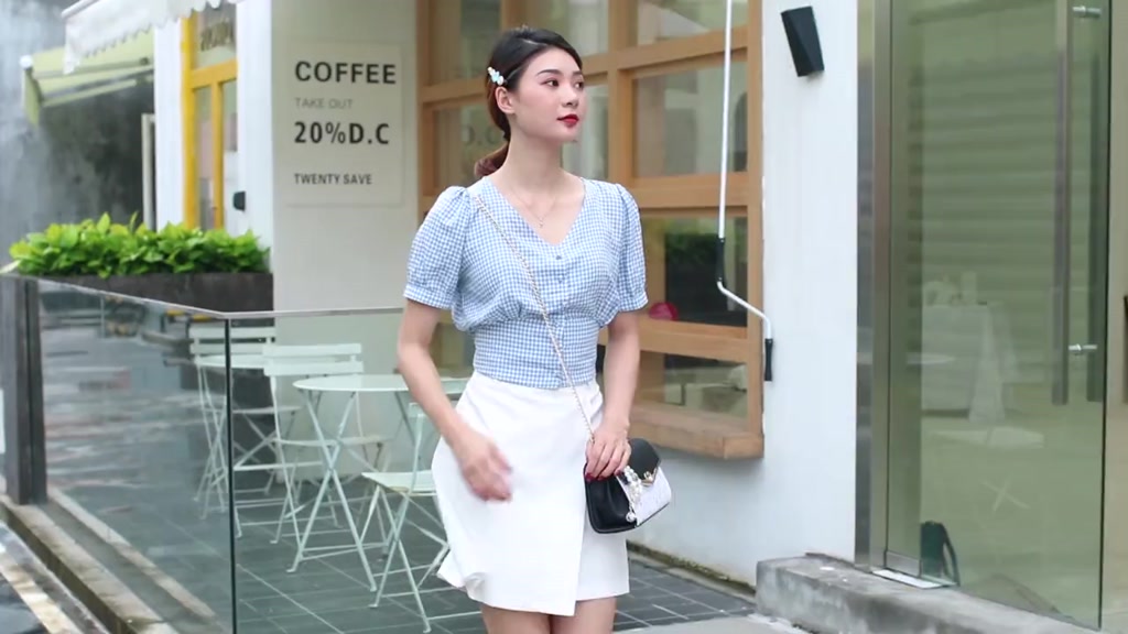 Túi Xách Đeo Vai Hình Vuông Đính Kim Sa Lấp Lánh Đựng Điện Thoại Phong Cách Hàn Quốc Cho Nữ | BigBuy360 - bigbuy360.vn