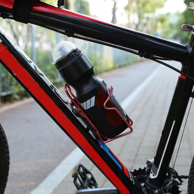 Bình nước xe đạp thể thao 750ml có giá đỡ