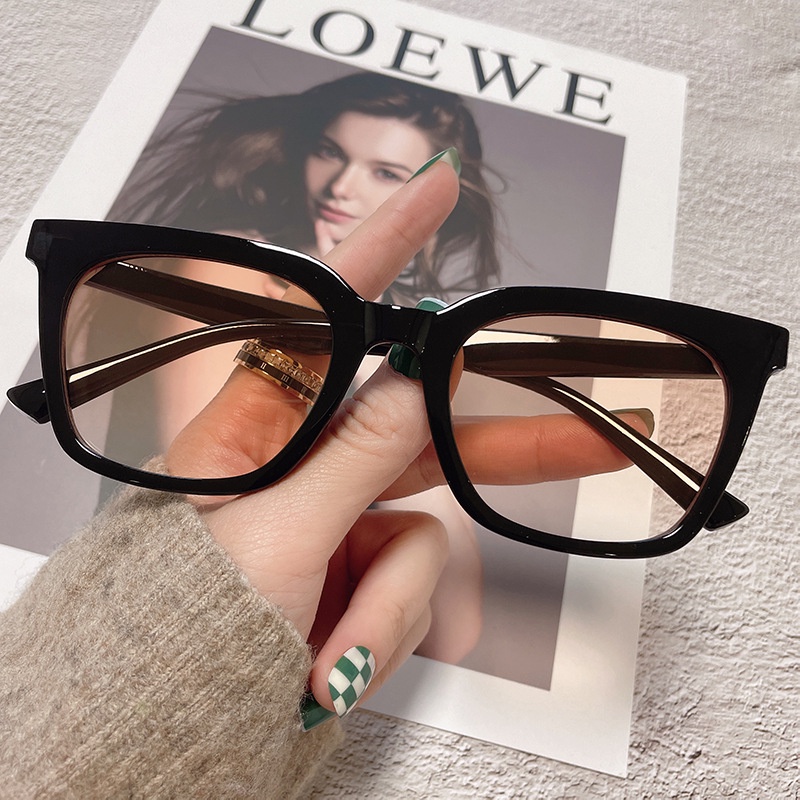 Kính Mát Gọng Đen Chống Nắng Thời Trang Cho Nam Nữ