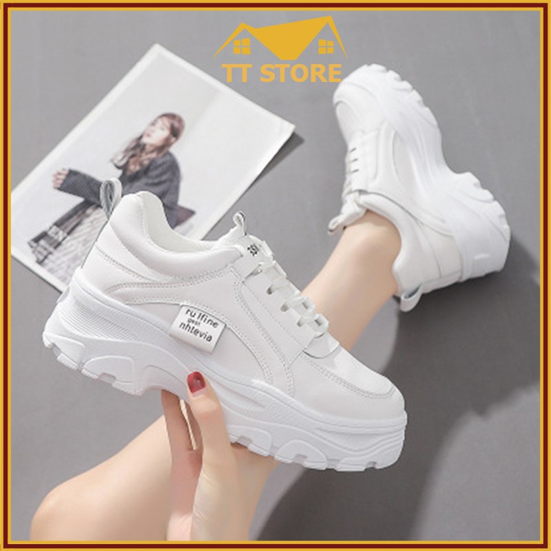 FREE SHIP GIÀY THỂ THAO TRẮNG NỮ HOT HIT HÀN QUỐC. ĐỘN ĐẾ TĂNG CHIỀU CAO 5CM FULL HỘP.