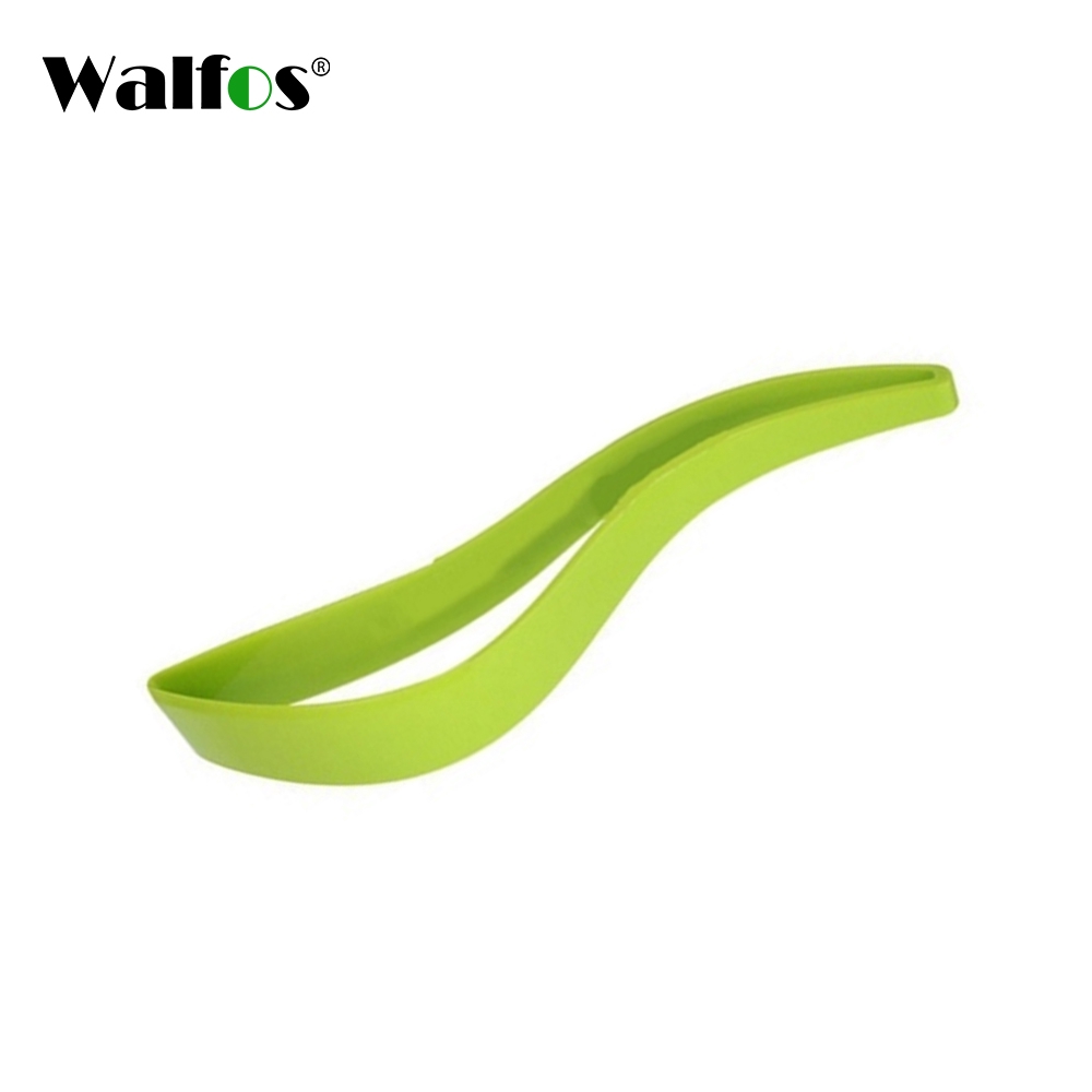 Dụng cụ cắt miếng bánh ngọt WALFOS bằng silicone màu xanh lá 3.5x25CM tiện dụng