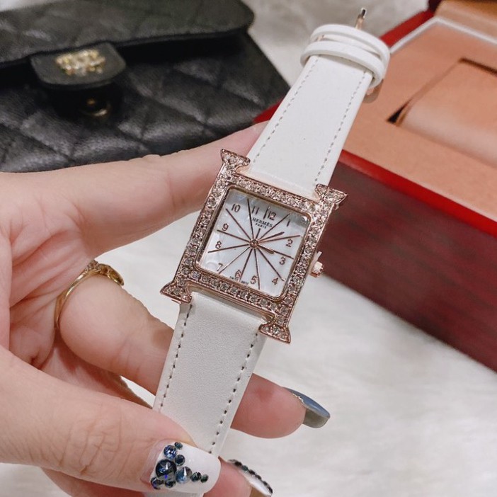 Đồng hồ nữ hermes mặ vuông, hàng full box, thẻ bảo hành 12 tháng - Dongho.HM