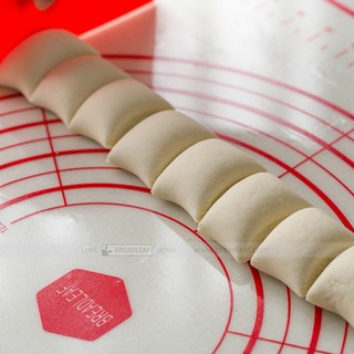 Tấm Nhồi Bột Silicon Breadleaf 60cm x 50cm