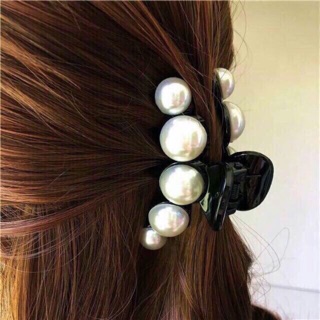 Kẹp tóc xinh lung linh cho chị em