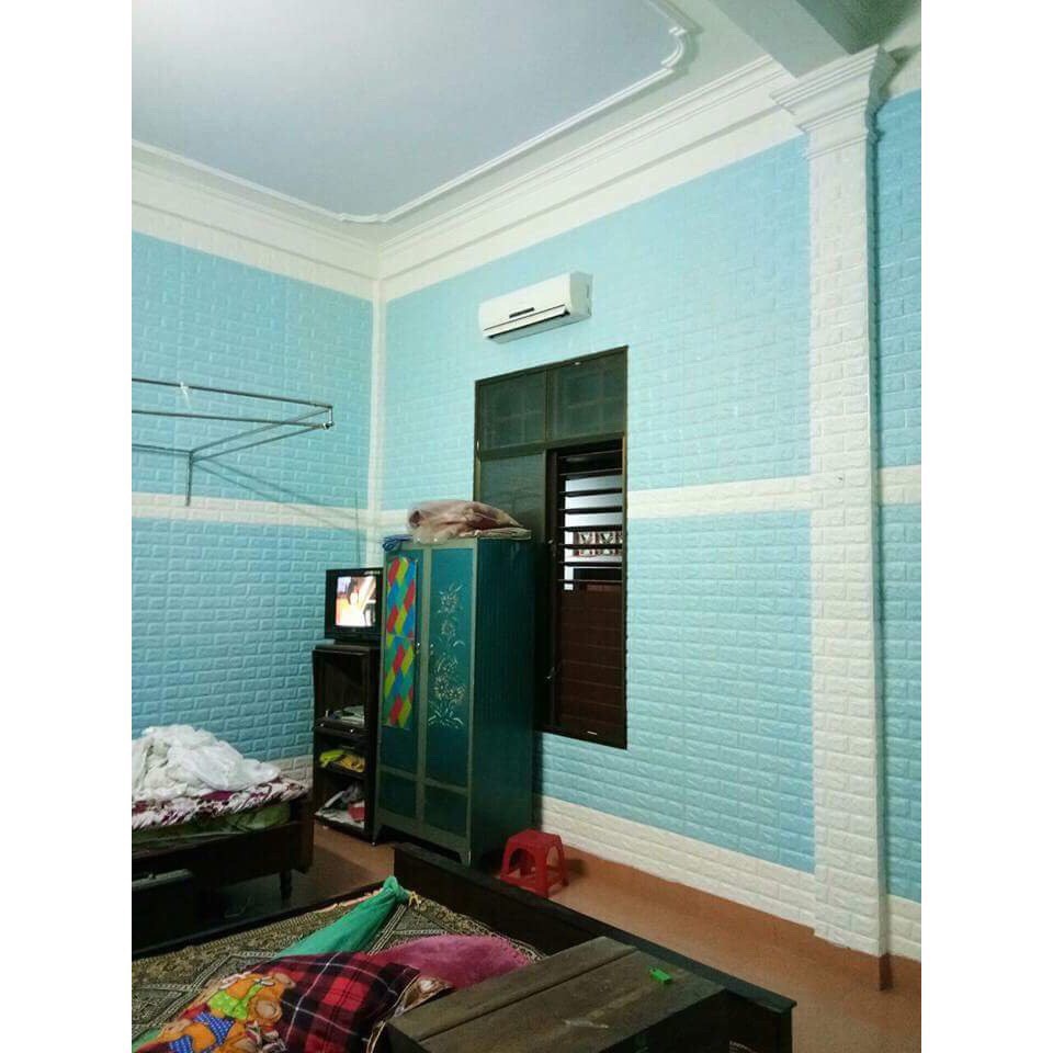 (Dày 5mm 70 x 77 cm) Xốp dán tường giả gạch màu xanh dương Amy shop