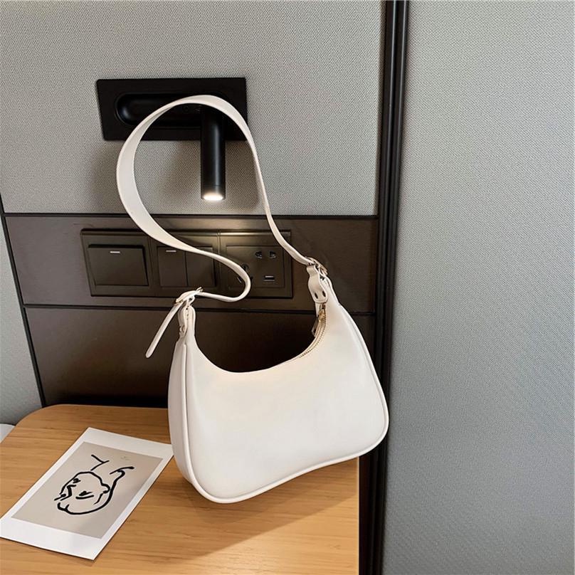Túi xách nữ đẹp đeo chéo dáng thuyền da trơn phong cách hàn quốc cá tính độc lạ CV6