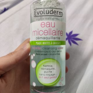 Pass chai  Tẩy trang Loreal còn 60ml